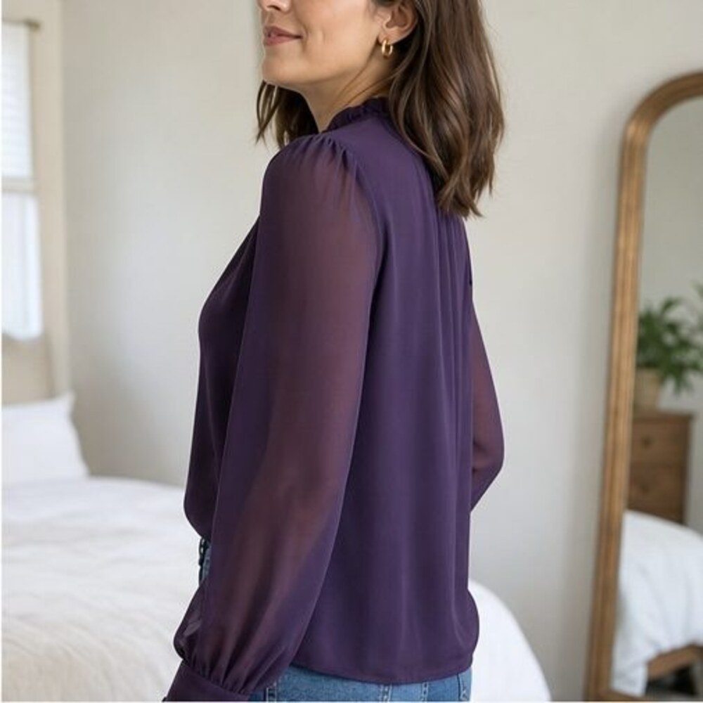 Lilac Button Blouse - Picture 3 of 6